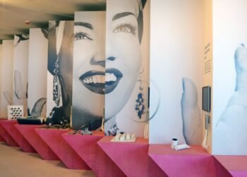 Museu da Imagem e do Som abre com exposição sobre bastidores da obra em Copacabana