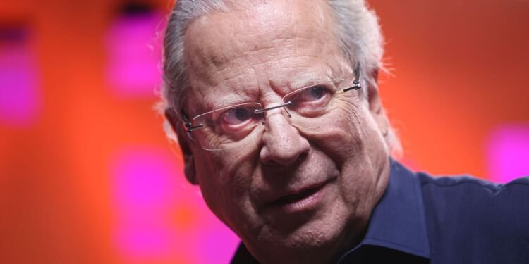 José Dirceu Inicia Tratamento Contra Linfoma em São Paulo