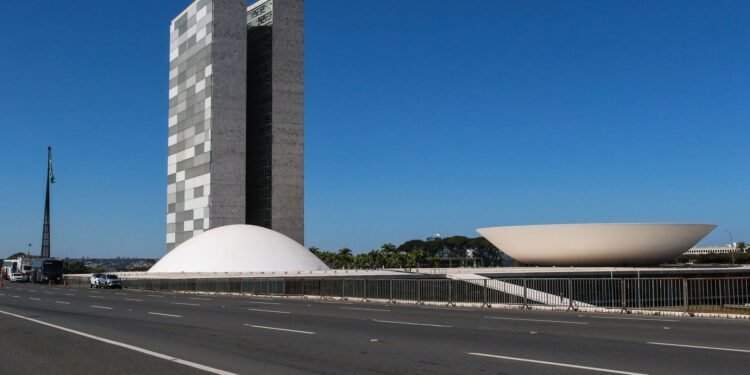 Acordo Governamental Preserva Fundo Social em Renegociação de Dívidas Rurais Acordo Governamental Preserva Fundo Social em Renegociação de Dívidas Rurais