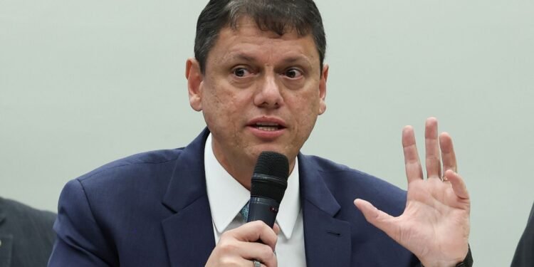 TCE-SP Aprova Contas de 2025 do Governo Tarcísio, Mas Aponta Ressalvas Cruciais TCE-SP Aprova Contas de 2025 do Governo Tarcísio, Mas Aponta Ressalvas Cruciais