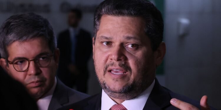 PEC do Fim da Escala 6×1: Tramitação Travada no Senado em Semana Esvaziada PEC do Fim da Escala 6×1: Tramitação Travada no Senado em Semana Esvaziada