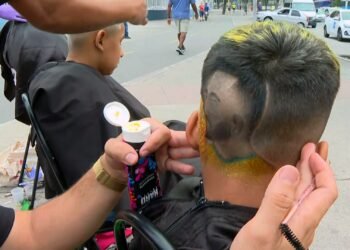 Nos trinques para a Copa! Da bandeira do Brasil no rosto de Neymar, barbeiros do RJ se inspiram na busca pelo Hexa