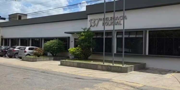 Homem invade casa da ex-companheira e esfaqueia outro homem em Miracema