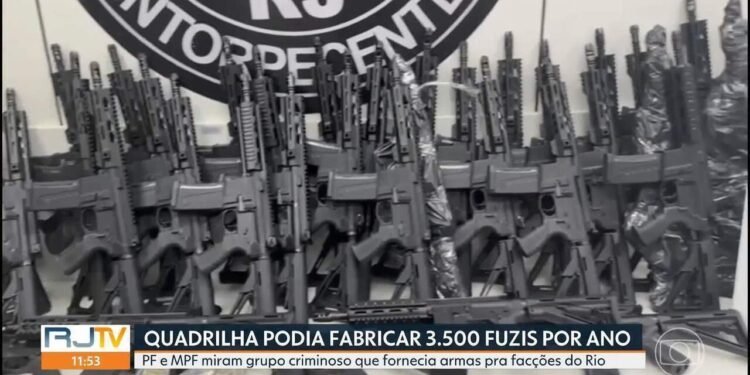 PF prende fabricante de armas para Comando Vermelho escondido na Maré PF prende fabricante de armas para Comando Vermelho escondido na Maré