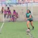 Projeto usa futebol para ensinar liderança, autoestima e direitos às meninas do Rio Projeto usa futebol para ensinar liderança, autoestima e direitos às meninas do Rio