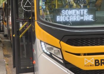 Rodoviários confirmam greve para esta segunda no Rio