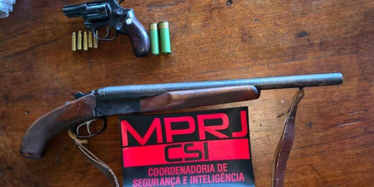 Fraude na desapropriação de imóveis em Búzios é alvo de operação Fraude na desapropriação de imóveis em Búzios é alvo de operação