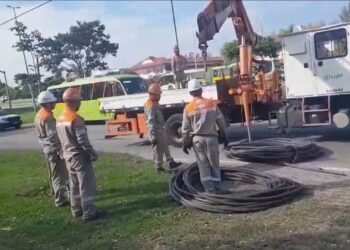 Criminosos fogem após furto de 600 m de cabos na Barra da Tijuca