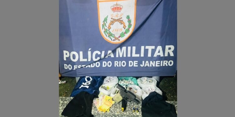Homem morre em confronto com a PM durante operação contra o tráfico em Cabo Frio