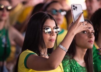 O que acontece na internet quando o Brasil entra em campo? Jogo quadruplica tráfego em data center do Rio