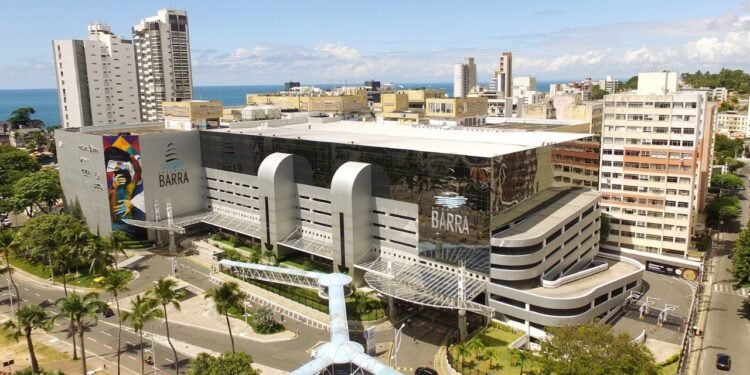 Confira o que abre e data em Salvador e na região metropolitana durante o jogo do Brasil