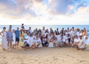 Família Mineira Viraliza com Épica Viagem de Ônibus para Porto Seguro