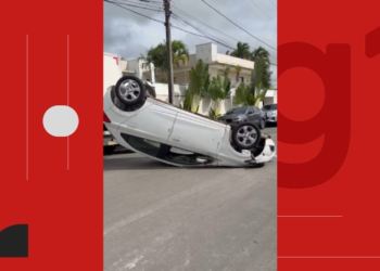 Vídeo mostra fuga de homem após capotar carro roubado; suspeito foi preso horas depois na Bahia