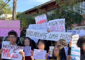 IFRJ Volta Redonda: Alunos protestam após uso de IA em fotos
