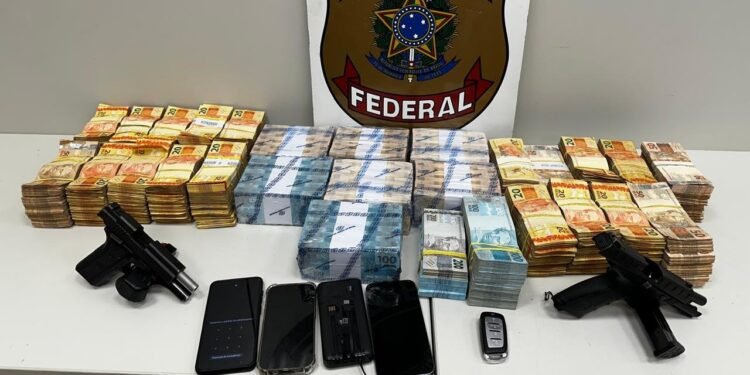 PF prende uma operação contra grupo investigado por lavagem