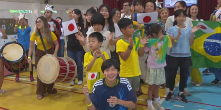 Brasil x Japão: Colônia japonesa no Rio se reúne para as oitavas Brasil x Japão: Colônia japonesa no Rio se reúne para as oitavas