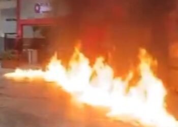 Motociclista alega ter recebido gasolina adulterada e incendiada posto na Freguesia