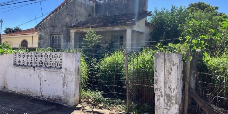 Suspeito de invadir casas e furtar bicicleta é presa em Campos Suspeito de invadir casas e furtar bicicleta é presa em Campos