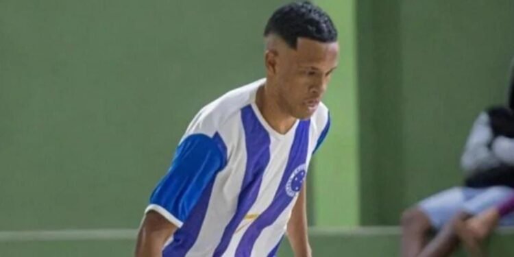 Jovem que veio de Pernambuco para trabalhar no Rio é atropelado na Avenida Brasil Jovem que veio de Pernambuco para trabalhar no Rio é atropelado na Avenida Brasil