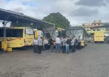 Transporte coletivo volta a operar em Itaperuna após acordo emergencial