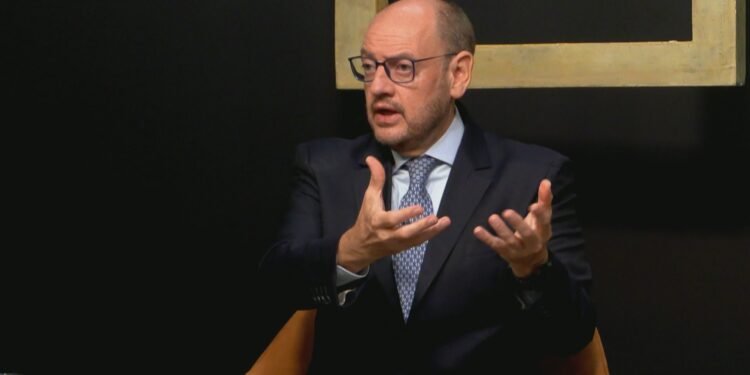 Ricardo Couto anuncia meta para zerar déficit e influência crítica de deputados sobre secretarias