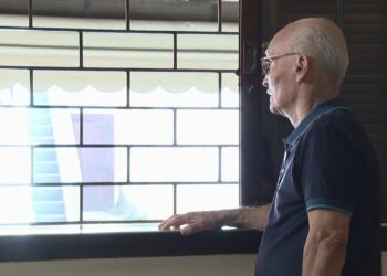 Idoso de 83 anos perde R$ 15 mil após falso atendente da Receita Federal aplicar golpe em Niterói