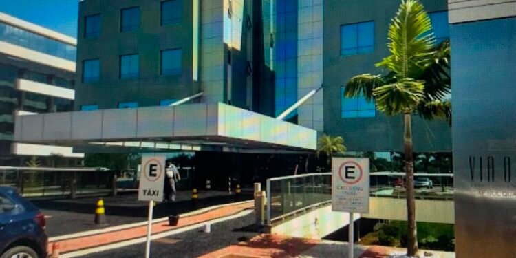 TCE pede explicação sobre contratação de empresa para cursos por quase R$ 50 milhões no RJ TCE pede explicação sobre contratação de empresa para cursos por quase R$ 50 milhões no RJ