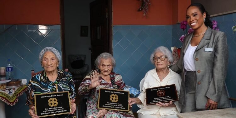 Guinness World Records registra trio de irmãs do Rio como o mais longevo do mundo