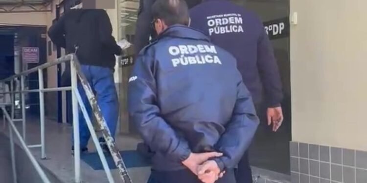 Idoso que ganhou repercussão nas redes sociais por pedir ajuda identidade é indicada por falsa em Volta Redonda