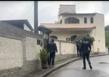 Idoso cai em golpe duas vezes e perde R$ 340 mil; polícia investiga