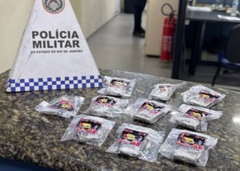 Homem está preso com drogas em Angra dos Reis