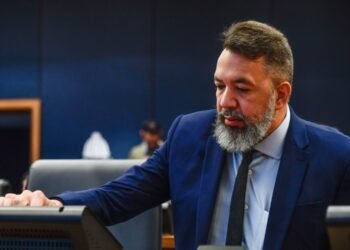 Moraes revoga medidas cautelares contra Márcio Canella, que já jogou a tornozeleira eletrônica