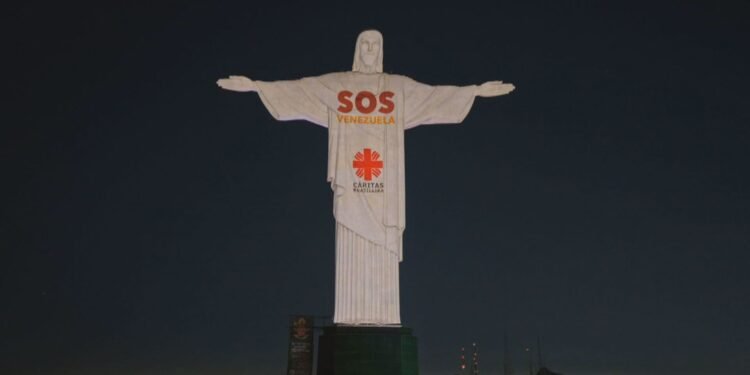 Cristo Redentor homenageia vítimas de terremotos na Venezuela Cristo Redentor homenageia vítimas de terremotos na Venezuela