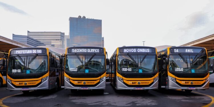 BRT passa a operar com nova linha entre Centro Olímpico e Anil, em Jacarepaguá