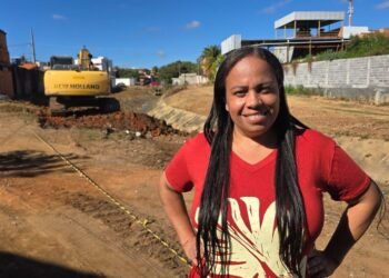 Montes Claros Avança na Urbanização do Córrego do Cintra, Prometendo Nova Via e Melhoria de Vida