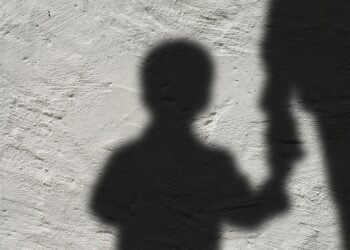 Homem preso por abuso de crianças na Bahia usava doces como isca
