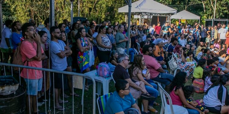 Inverno quente turismo e economia na Região Serrana de Macaé com festivais