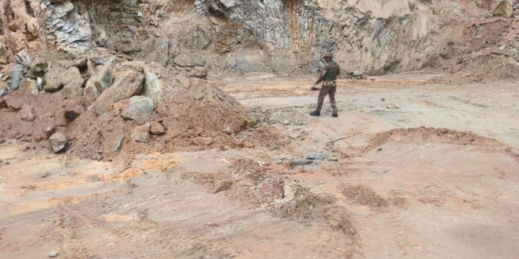 Polícia Ambiental identifica extração mineral irregular em Paraty