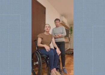 Mulher paga R$ 2,7 mil por conserto em carro que nunca foi feito