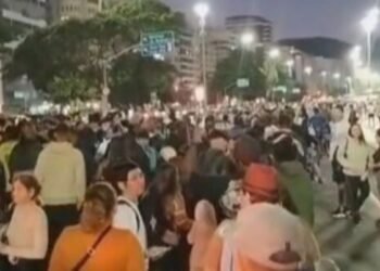 ‘Tolerância Zero’: Camelôs voltam a protestar em Copacabana