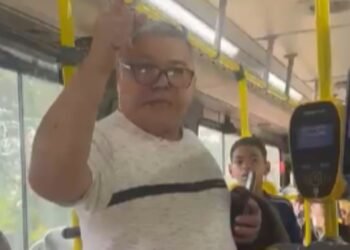 Passageiro é expulso de ônibus no Rio após ofensas racistas a motorista: ‘Preta que depende de cotas’