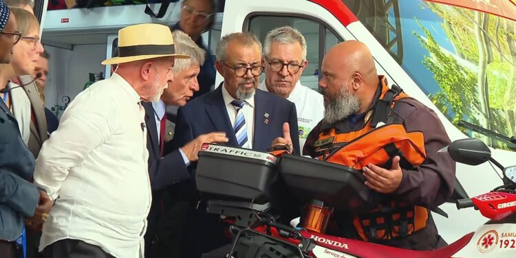 Lula pede que diretor da OMS leve recado a Trump