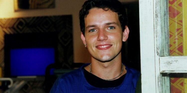Ator Edward Boggis morre aos 49 anos; Velório acontece no Rio Ator Edward Boggis morre aos 49 anos; Velório acontece no Rio