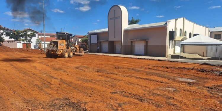 Revitalização de Praça em Montes Claros Impulsiona Convivência Comunitária Revitalização de Praça em Montes Claros Impulsiona Convivência Comunitária