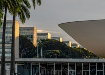 Congresso Inicia Recesso Sem Votar PEC 6×1, PL da Misoginia e MP do Frete