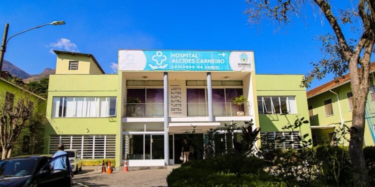 Justiça barra terceirização da cozinha e transporte no Sehac