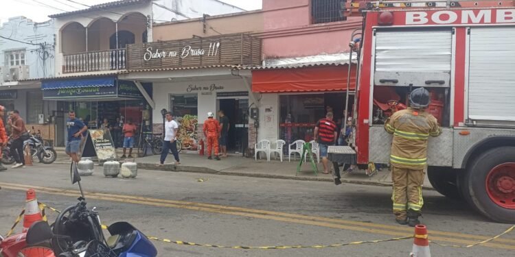 Incêndio restaurante acontece no Centro de Cardoso Moreira Incêndio restaurante acontece no Centro de Cardoso Moreira