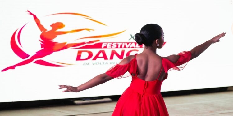 35° Festival de Dança reúne mais de 2 mil bailarinos em Volta Redonda