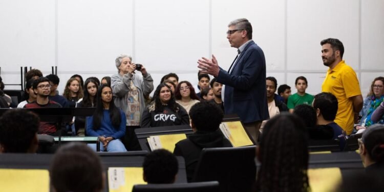 Volta Redonda realiza intercâmbio musical com universidade dos EUA