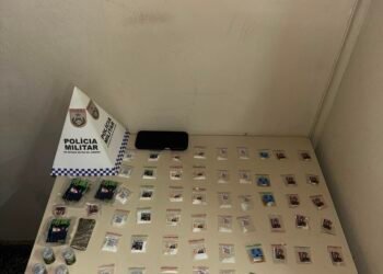 Jovem é preso por suspeita de tráfico de drogas em Paraty